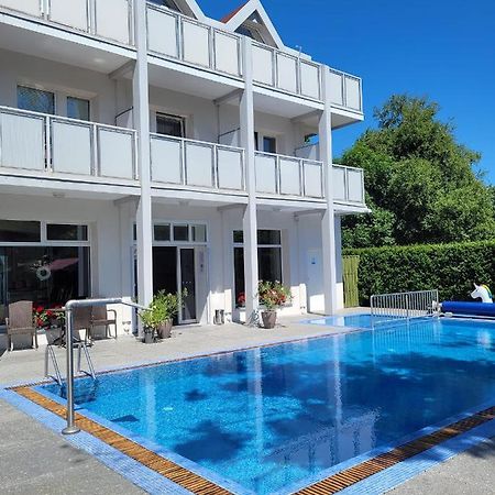 Damroka Bed & Breakfast Leba Bagian luar foto
