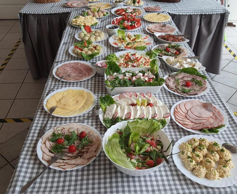 Damroka Bed & Breakfast Leba Bagian luar foto