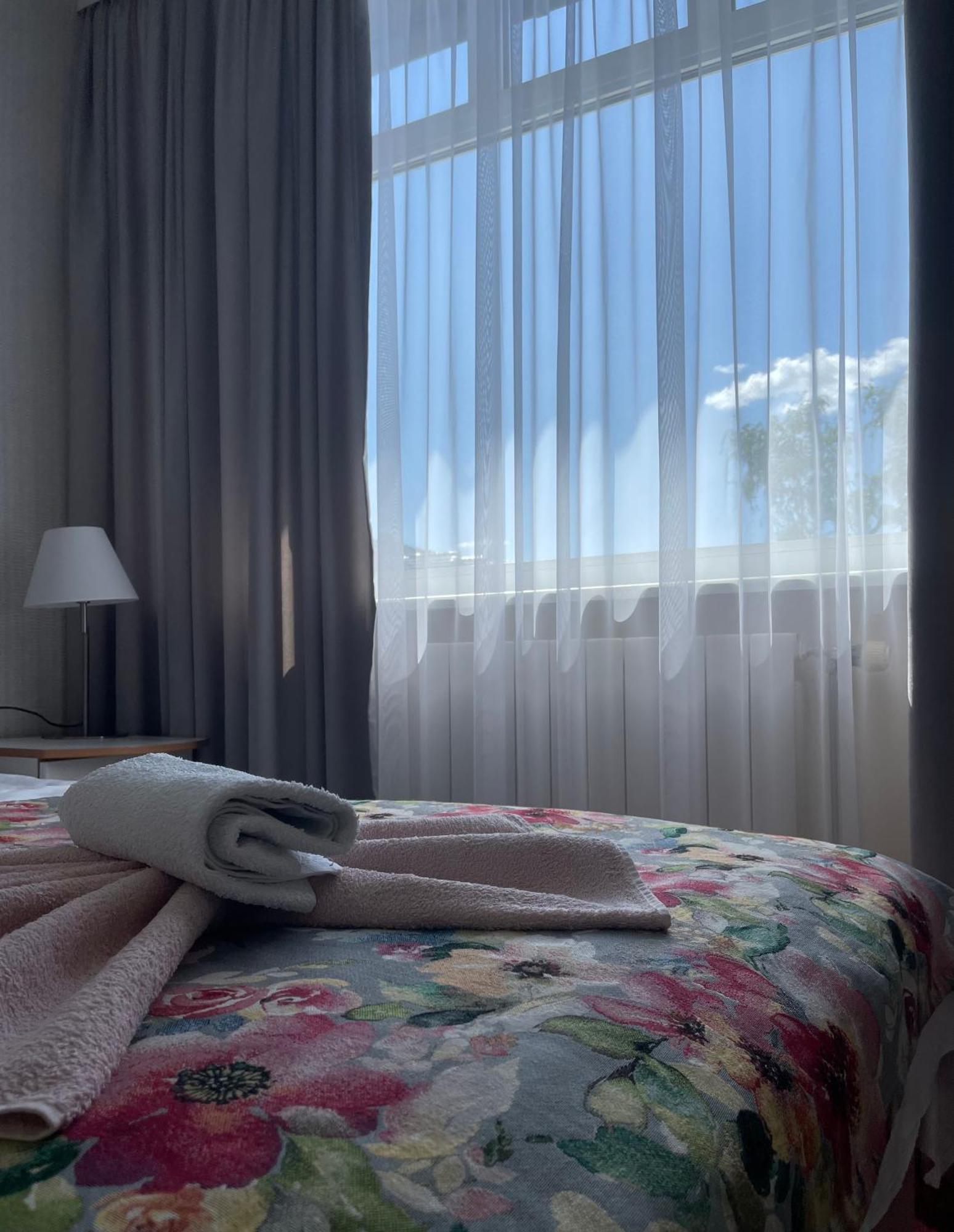 Damroka Bed & Breakfast Leba Bagian luar foto