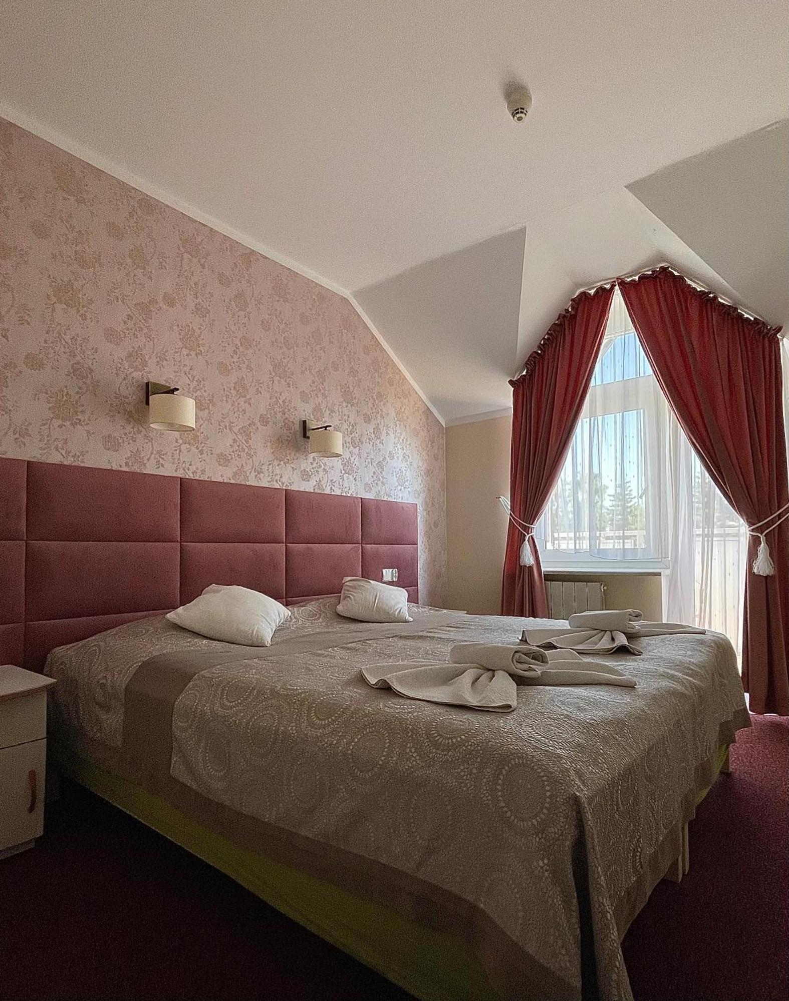 Damroka Bed & Breakfast Leba Bagian luar foto